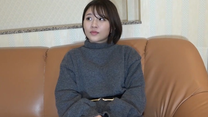 FC2PPV-3219349 착하고 순진한 소녀-노모