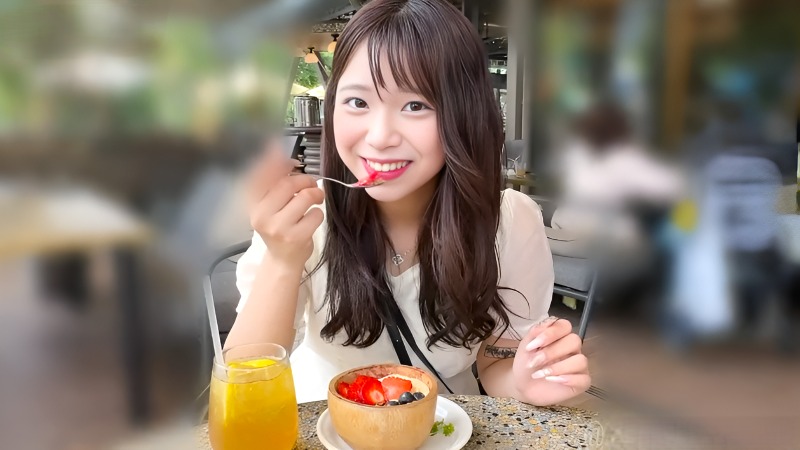 FC2PPV-4728960 순종적이며, 귀여운 미소를 가진 순진한 미용사 일본 야동-노모