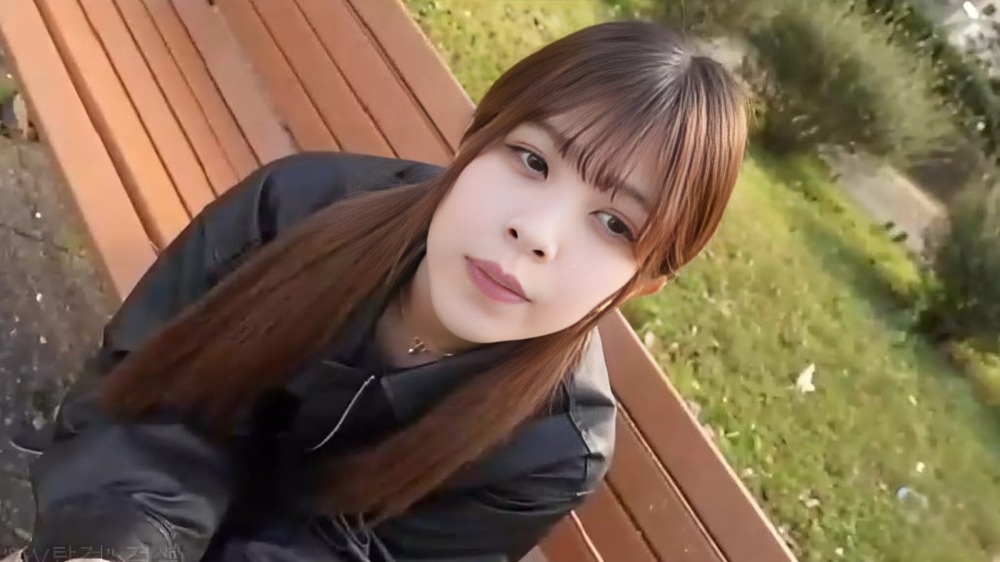 FC2PPV-4596491 길거리에서 만난 날씬한 몸매의 19세 소녀 일본 야동-노모