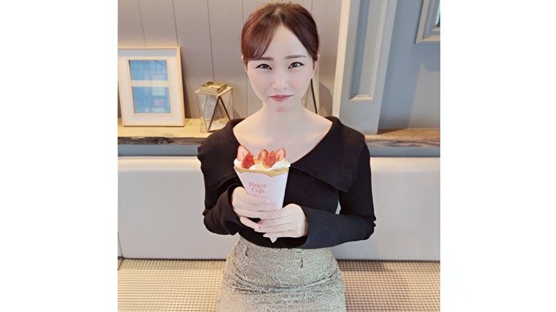 FC2PPV-4405710 하얀 피부에 큰 가슴을 가진 순진한 미인 일본 야동-노모