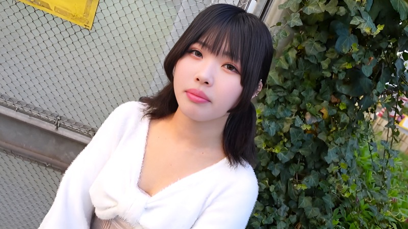 FC2PPV-4698278 에로틱한 입술을 가진 19세 순진한 소녀 일본 야동-노모