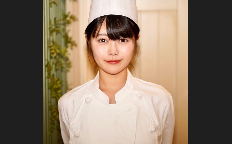 FC2PPV-3252039 귀여운 페이스트리 요리사 꼬셔서 질내사정 일본 야동-노모