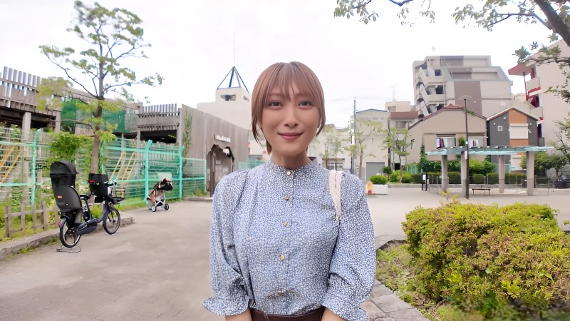 FC2PPV-4601642 날씬한 몸매를 가진 주부 일본 야동-노모