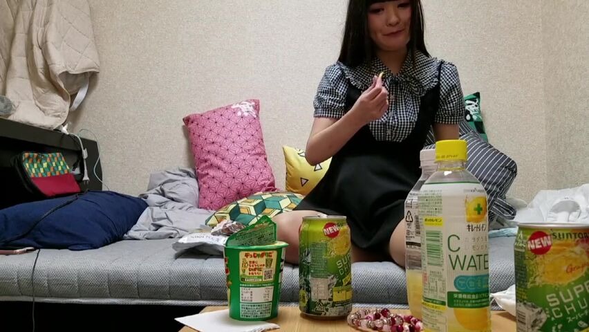 FC2PPV-1442806 돈이 필요한 유부녀 일본 야동-노모