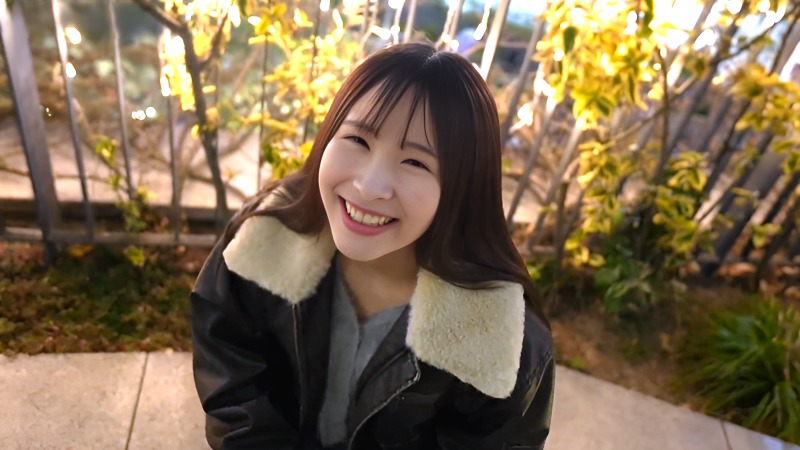 FC2PPV-4597543 대도시 길거리에서 만난 시골 여자에게 질내 사정 일본 야동-노모