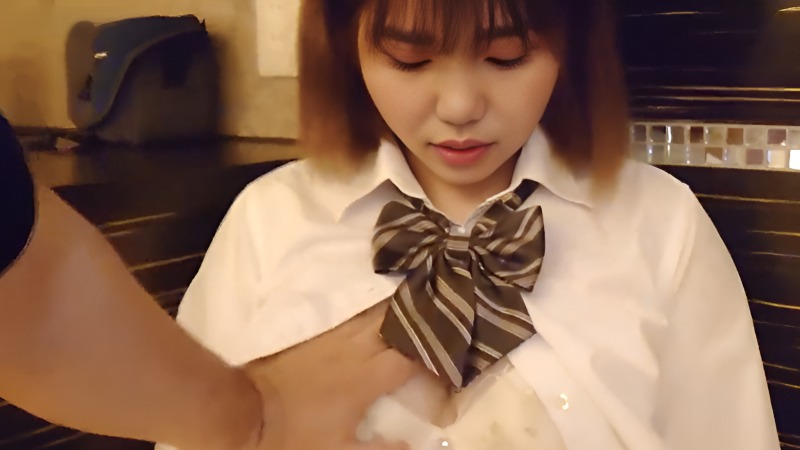 FC2PPV-4624894 교복을 입은 단발머리 소녀와 매일 밤 섹스 일본 야동-노모