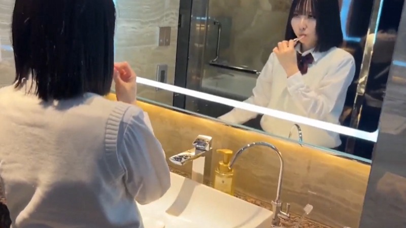 FC2PPV-4507185 아담한 몸매를 가진 단발머리 소녀 일본 야동-노모