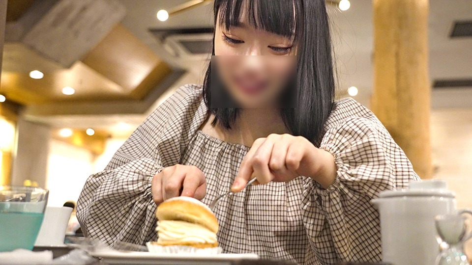 FC2PPV-2327632 돈이 필요한 단발머리 소녀 일본 야동-노모