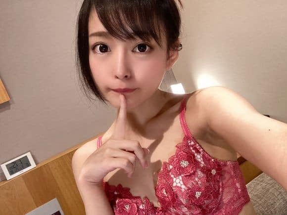 FC2PPV-1555187 아름다운 성형 미인 일본 야동-노모