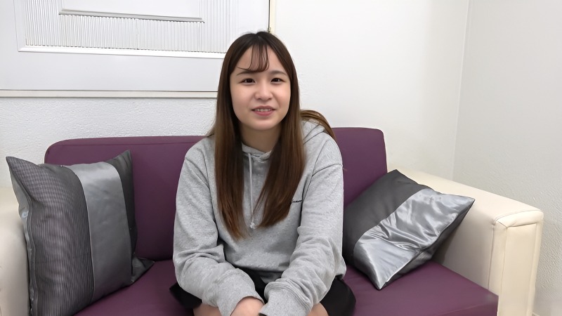 FC2PPV-4702442 섹시한 몸매를 가진 20세 소녀 일본 야동-노모