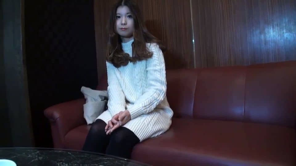 FC2PPV-1815773 긴 머리의 아름다운 아내 일본 야동-노모