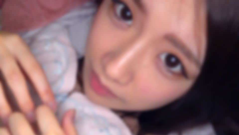 FC2PPV-1038304 돈이 필요한 미소녀 일본 야동-노모