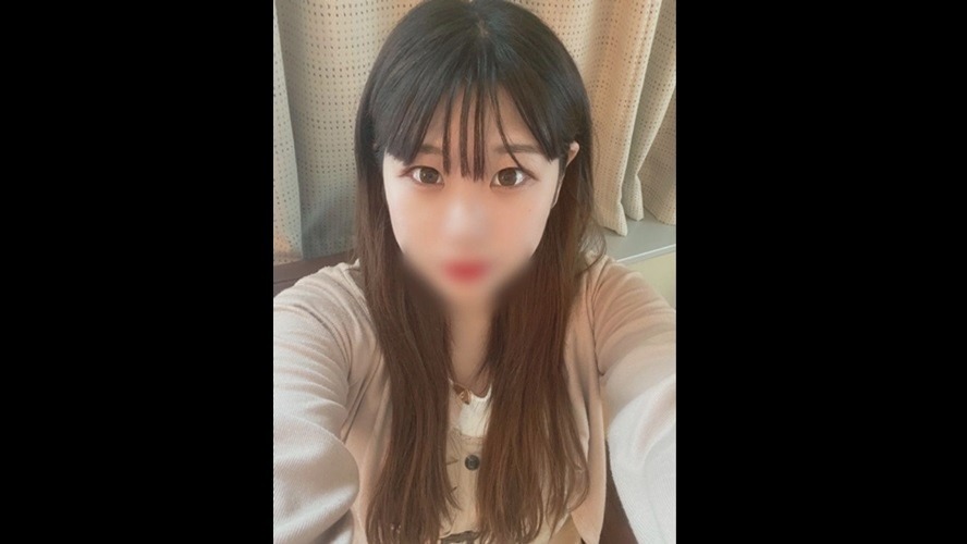 FC2PPV-1385923 자연스러운 성격의 예쁜 소녀 일본 야동-노모