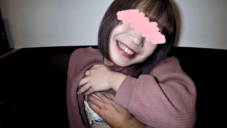 FC2PPV-1742575 짧은 머리의 귀여운 미소녀 일본 야동-노모