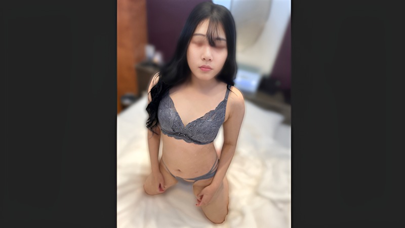 FC2PPV-4520316 통통한 몸매를 가진 가게 점원 일본 야동-노모