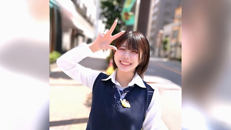 FC2PPV-4493654 열아홉 살의 귀여운 소녀 일본 야동-노모