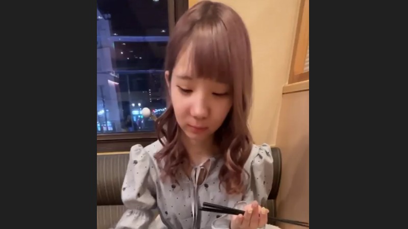 FC2PPV-3252243-배고픈 아이에게 밥사주고 질내 사정 일본 야동-노모