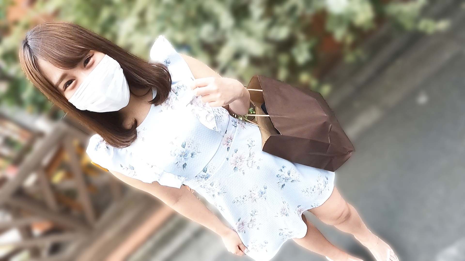 FC2PPV-2507059 돈이 필요한 단발머리 소녀 일본 야동-노모