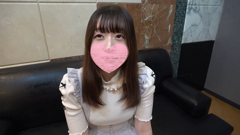 FC2PPV-2363751 귀여운 몸매를 가진 귀여운 미소녀 18세일본 야동-노모