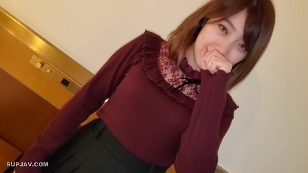 FC2PPV-2594643 짧은 머리의 이쁜 소녀 일본 야동-노모