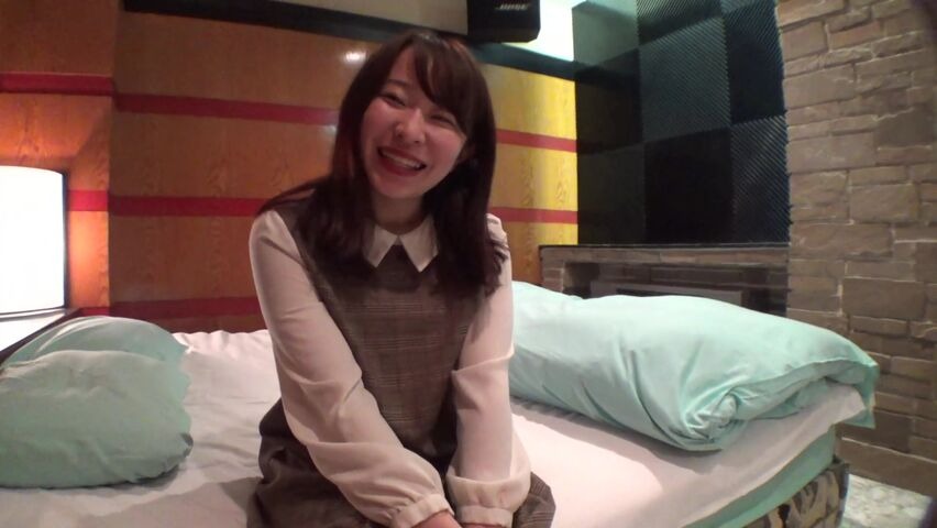 FC2PPV-1422317 섹시한 몸매를 가진 인기가 많은 여대생 일본 야동-노모