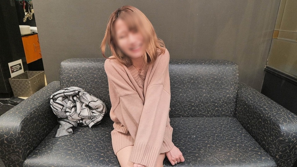 FC2PPV-2320867 아담한 몸매를 가진 미소녀 일본 야동-노모