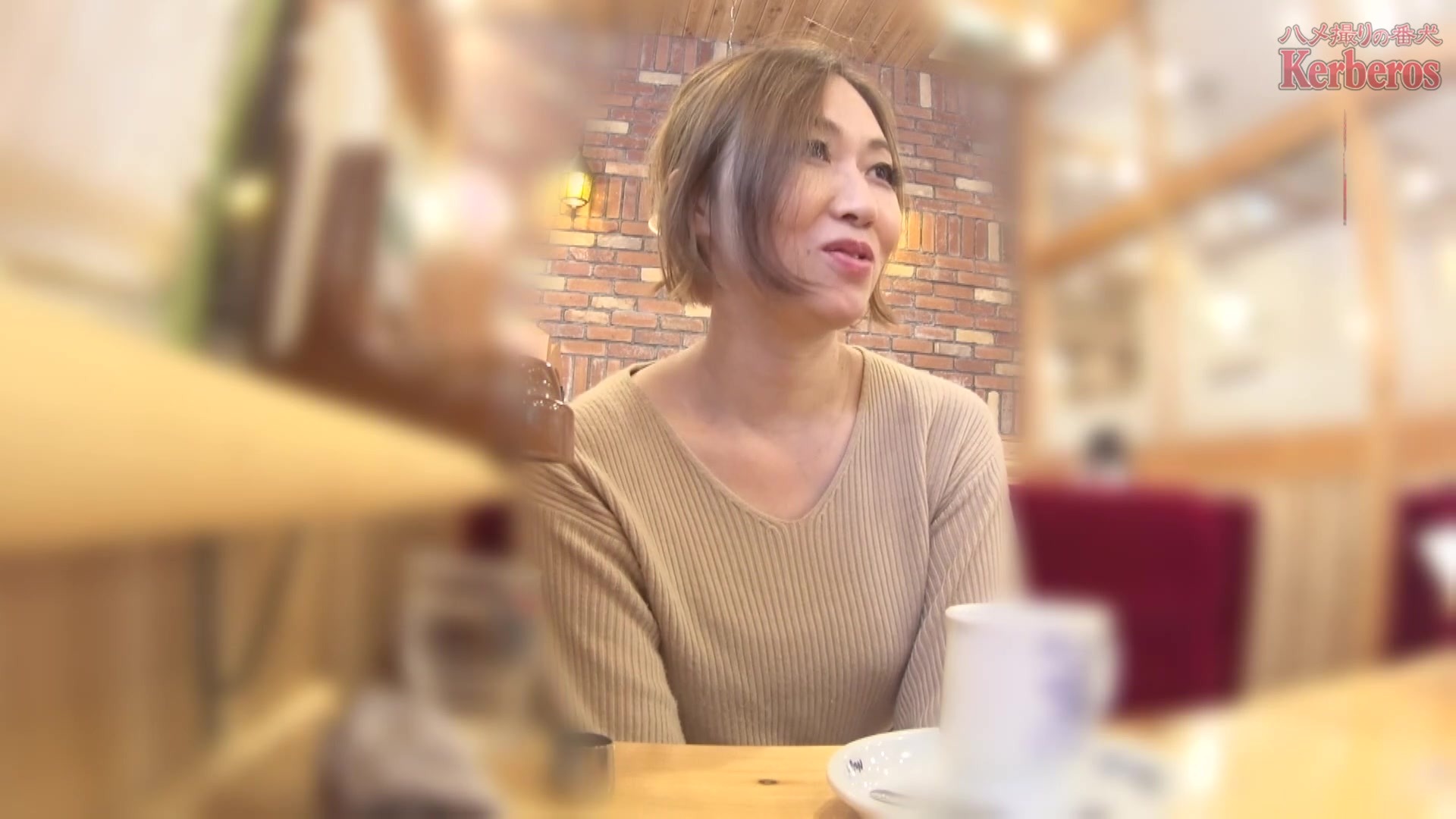 FC2PPV-1281572 돈이 필요한 단발머리 소녀 일본 야동-노모