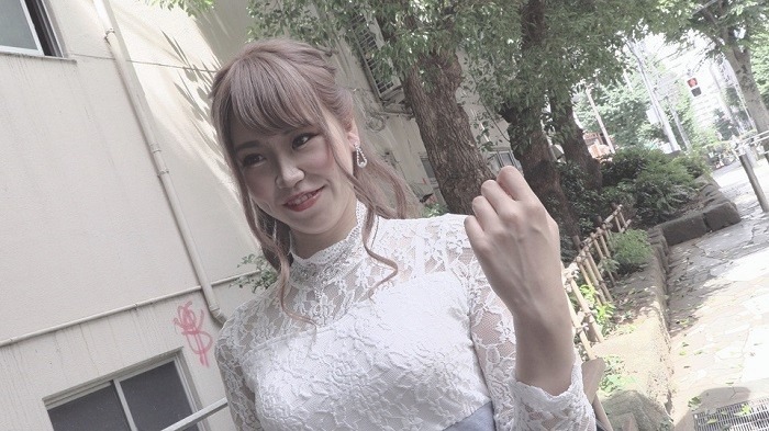 FC2PPV-1442338 럭셔리 라운지에서 일하는 여성 일본 야동-노모