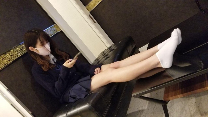 FC2PPV-2377360 돈이 필요한 여대생 일본 야동-노모