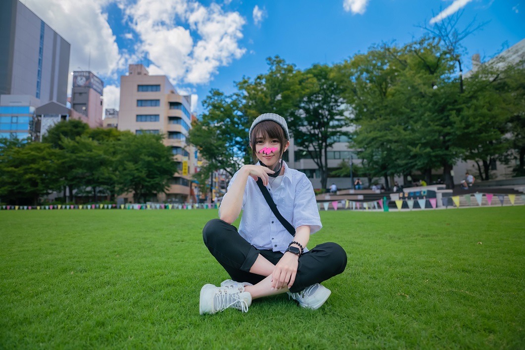 FC2PPV-2435891 아담한 몸매를 가진 여대생 일본 야동-노모