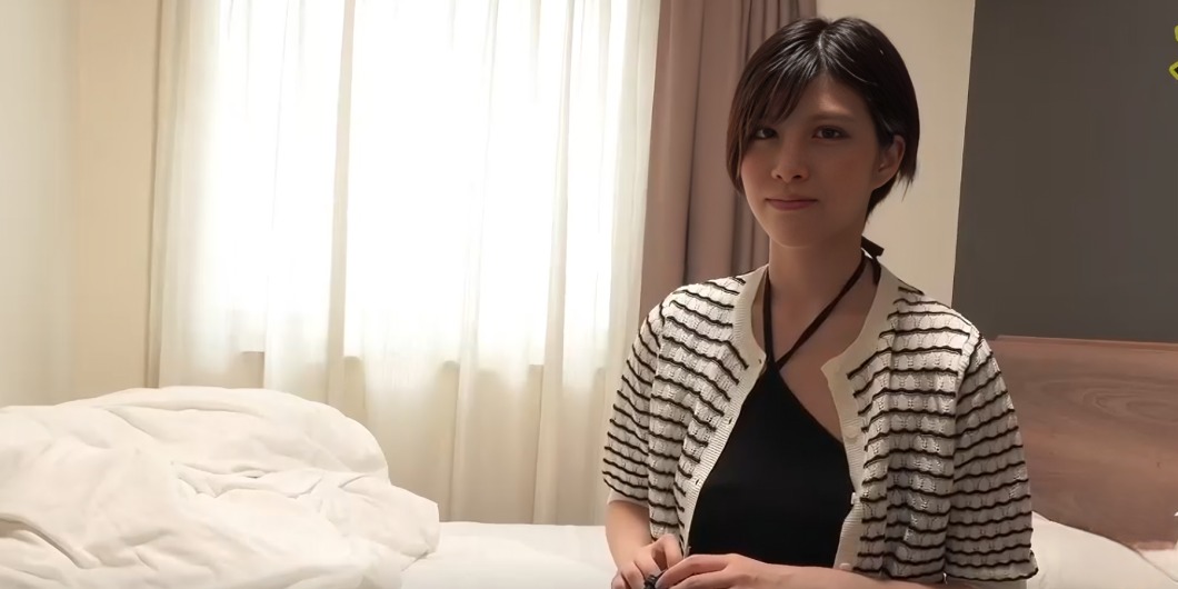 FC2PPV-4569519 귀여운 얼굴을 가진 25세 아나운서 일본 야동-노모