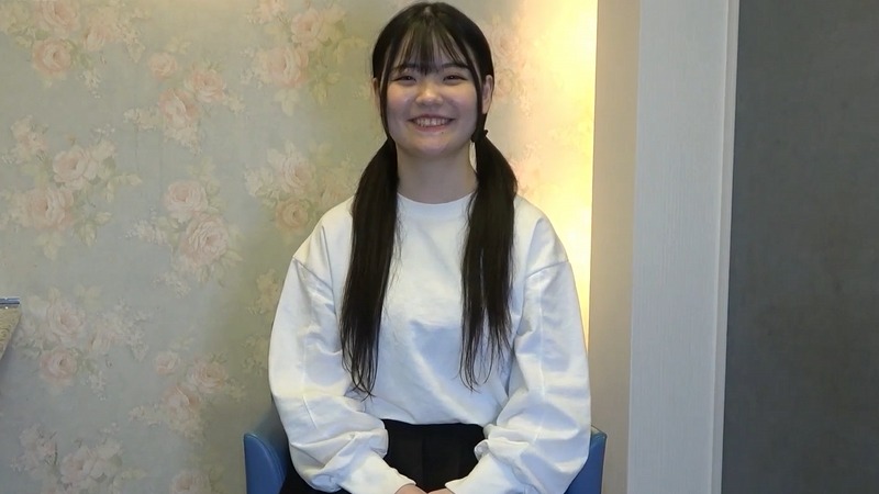 FC2PPV-4420877 긴 검은 생머리의 이쁜 소녀 일본 야동-노모