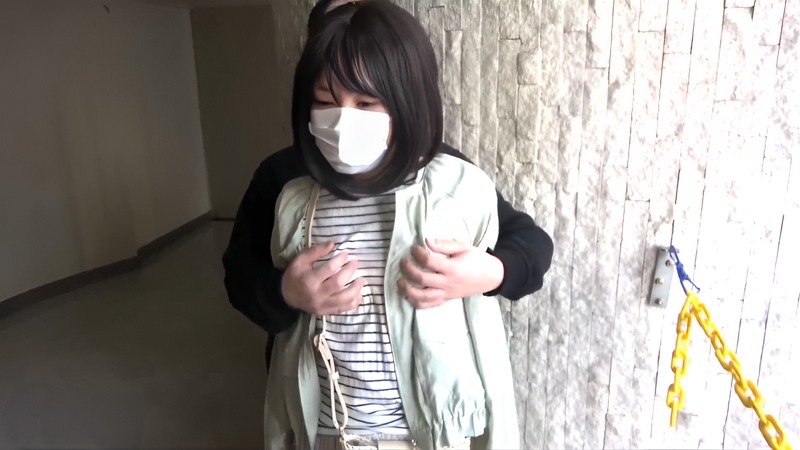 FC2PPV-4510492 호리호리한 몸매를 가진 아름다운 기혼 여성 일본 야동-노모