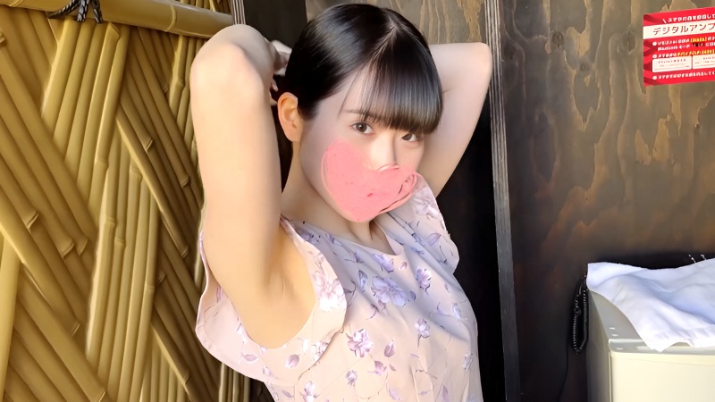 FC2PPV-4669064 인기 있는 날씬한 마사지 소녀와 노천탕에서 섹스 일본 야동-노모