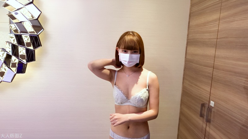 FC2PPV-4656566 몸무게가 38kg인 18세 소녀 일본 야동-노모