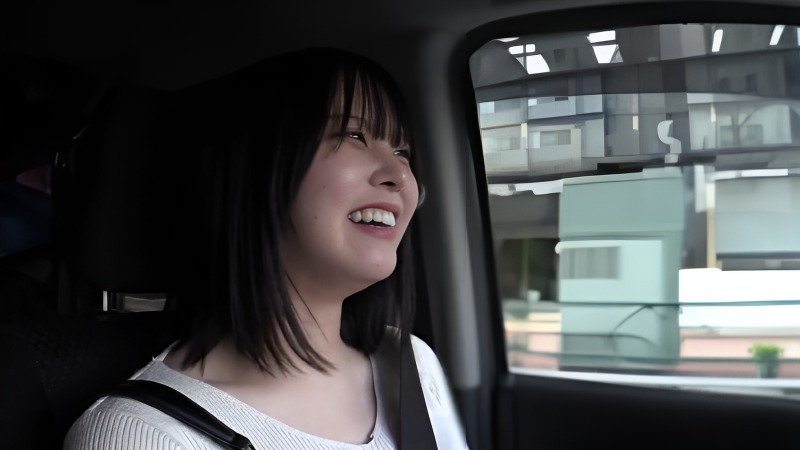 FC2PPV-4701018 짧은 머리의 귀여운 미소녀 일본 야동-노모