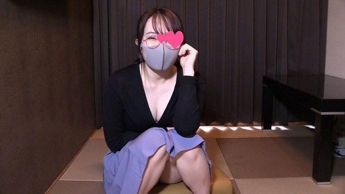 FC2PPV-1325156 G컵 안경을 낀 여자 일본 야동-노모