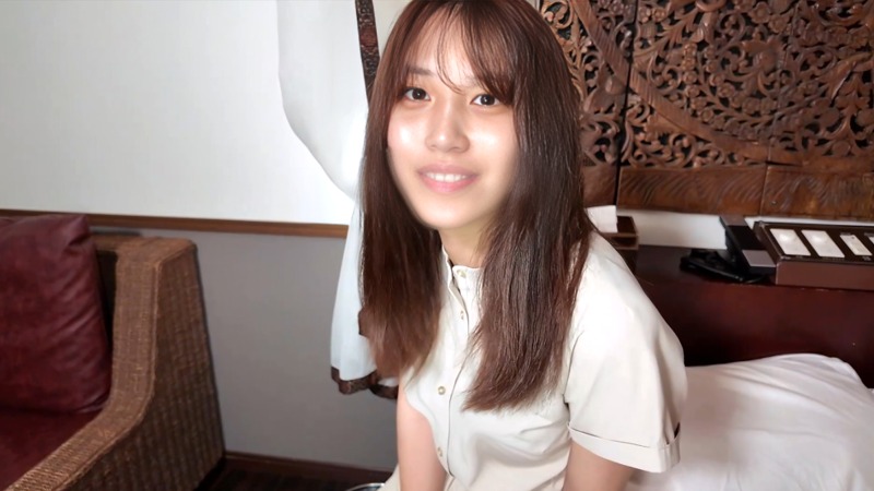 FC2PPV-4464199 아담한 몸매를 가진 소녀 일본 야동-노모