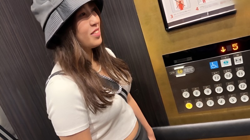 FC2PPV-4671763 귀여운 몸매를 가진 기혼 여성 일본 야동-노모