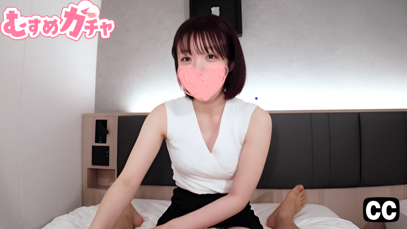 FC2PPV-4673074 귀여운 미소와 매우 에로틱한 몸매를 가진 마사지 소녀 일본 야동-노모자막